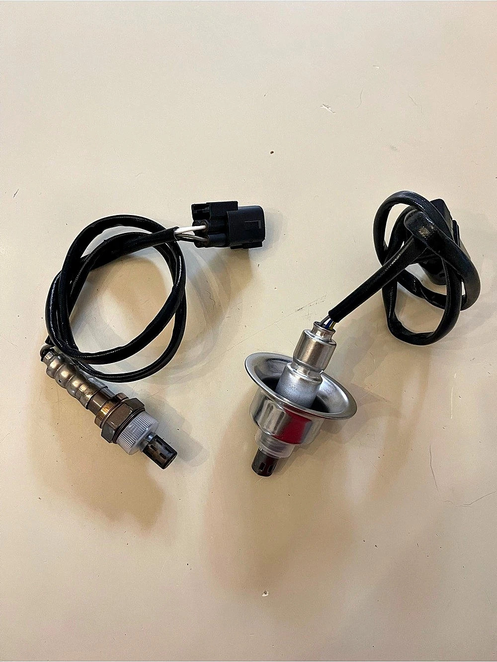 O2 Oxygen Sensors 392102G100 for Sonata Santa Fe 2 pcs
OE 39210-2G200